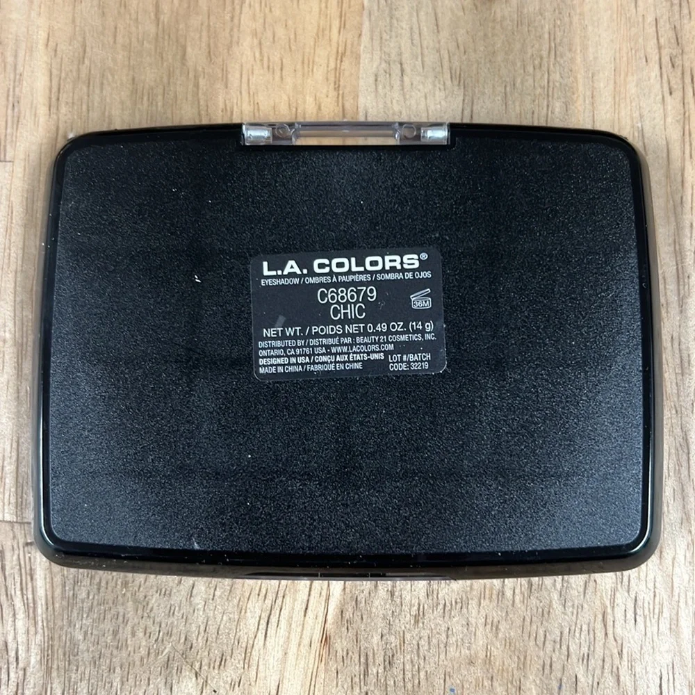 L.A.Colors “BOLD” Eyeshadow